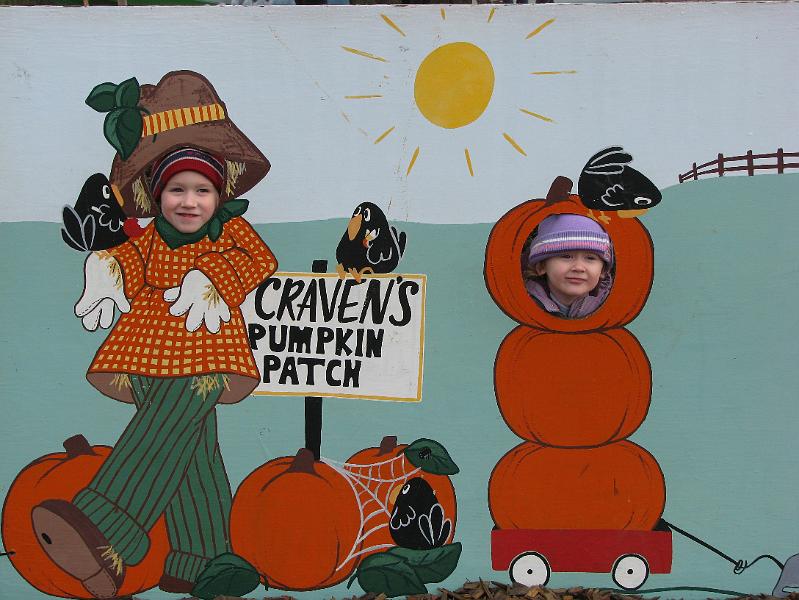 IMG_1256.JPG - Scarecrow and pumpkinhead